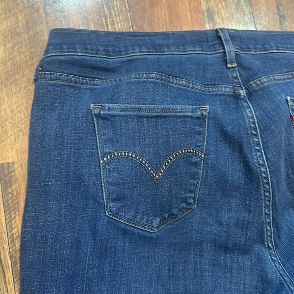 Levi’s jeans 22W (6029) - Picture 6 of 9